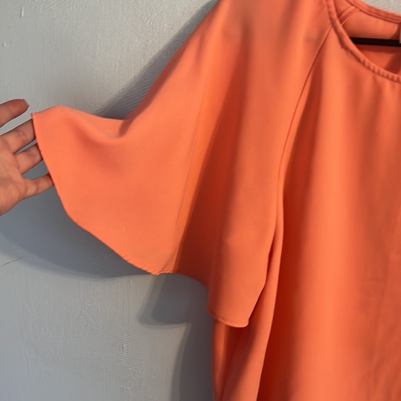 Size large philosophy top coral - Picture 3 of 5